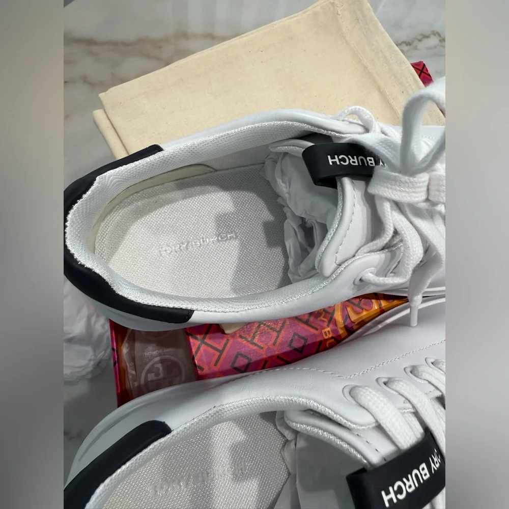 NWT .. Tory Burch Women's Double T Howell Court Sneakers